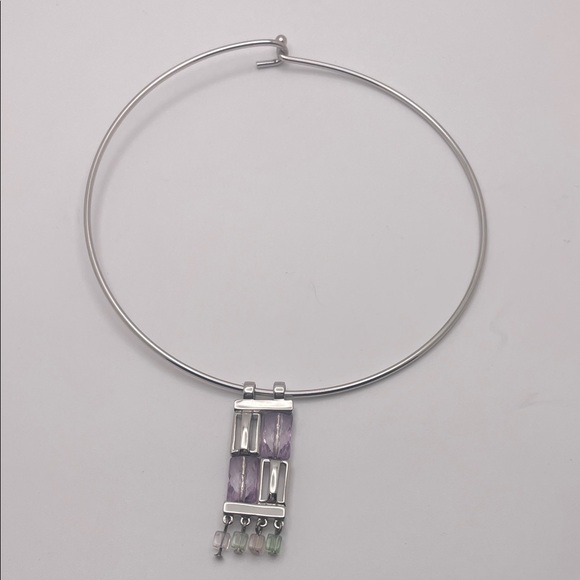 Jewelry - Elegant Silver and Purple Pendant Necklace